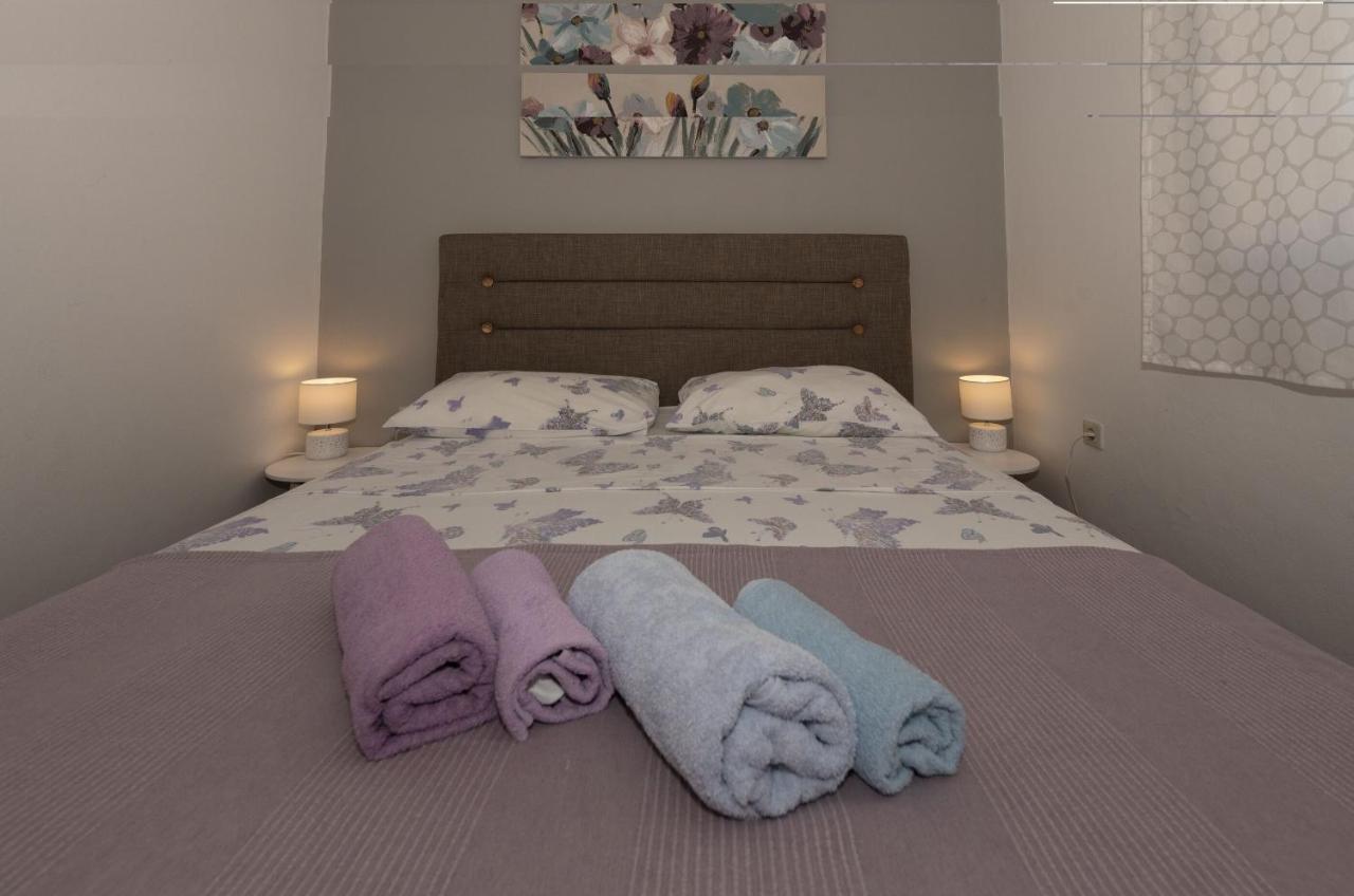 Apartments Max Razanac Luaran gambar